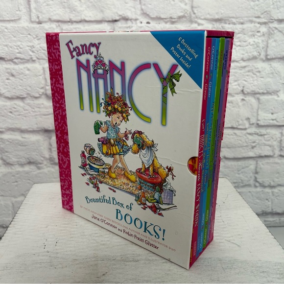 Fancy Nancy Set of 6 Books - Picture 5 of 14